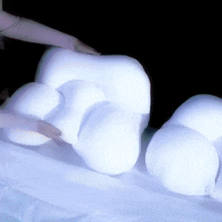 Anti-Contour Cloud Pillow