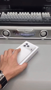 Metal Frameless Bumper iPhone17 Shield