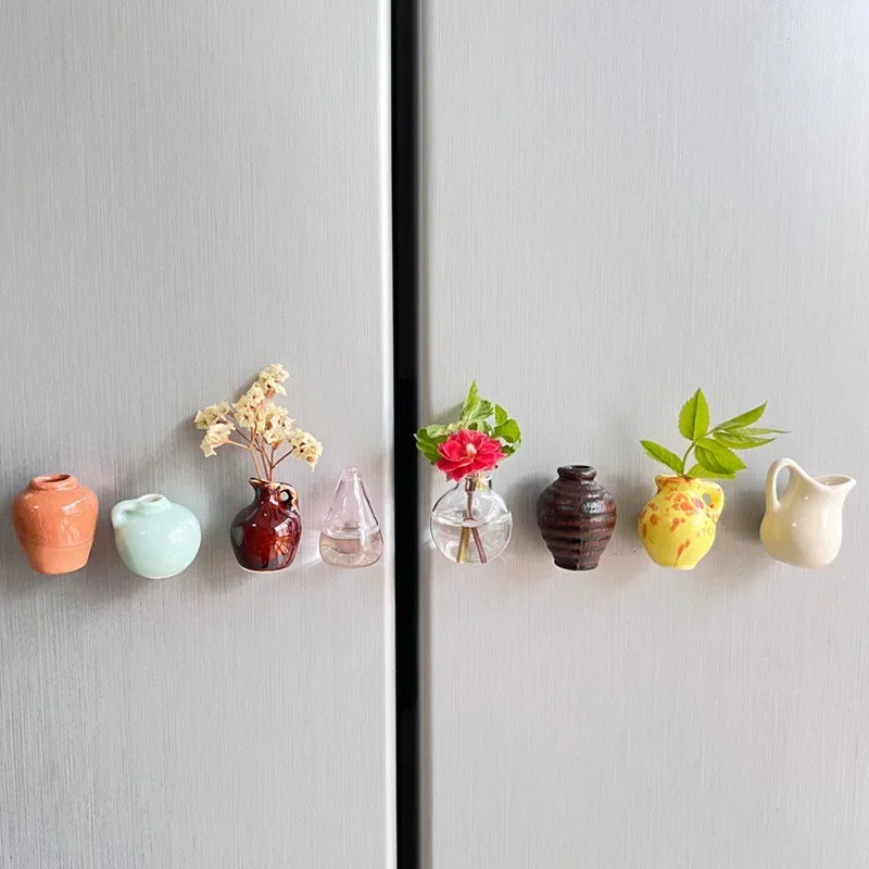 Mini Magnetic Vase Decor
