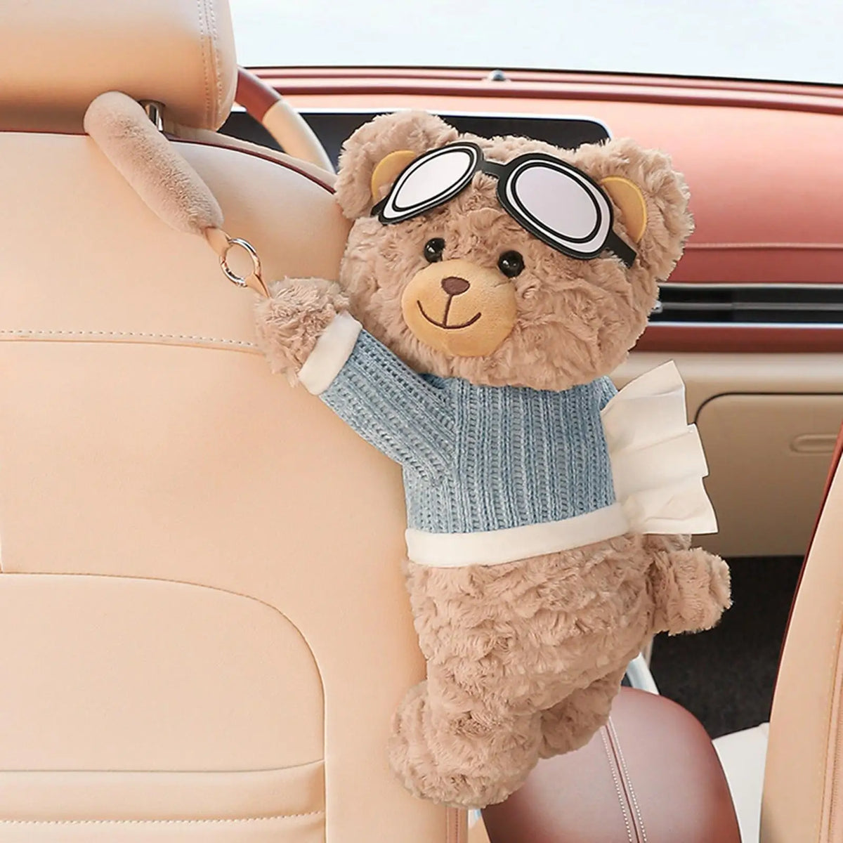 Bear Hug Tissue Holder
