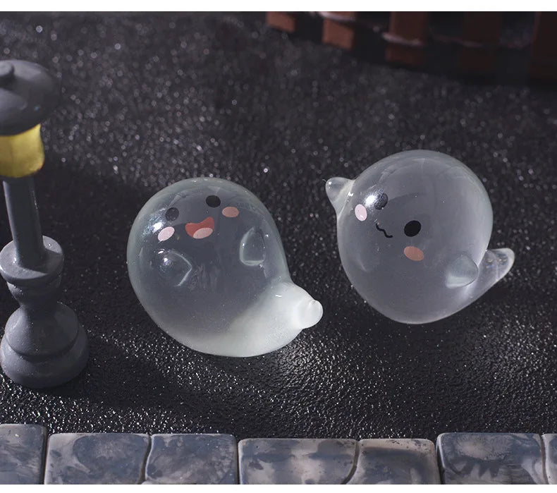 Luminous Ghost Halloween Figures