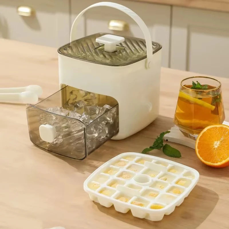 Double Layer Ice Cube Maker With Lid