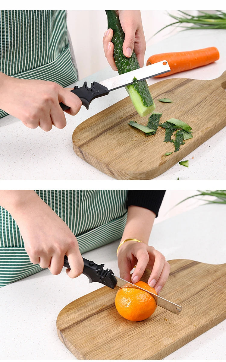2 in 1 Scissors with Cutting Board
