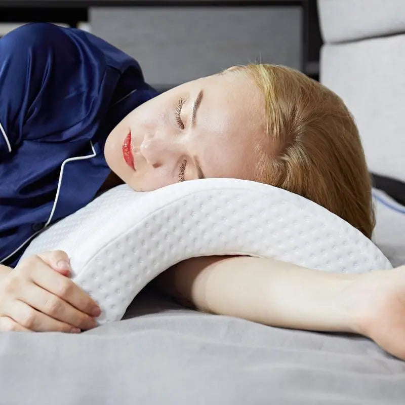 Curved Orthopedic Memory Foam Pillow