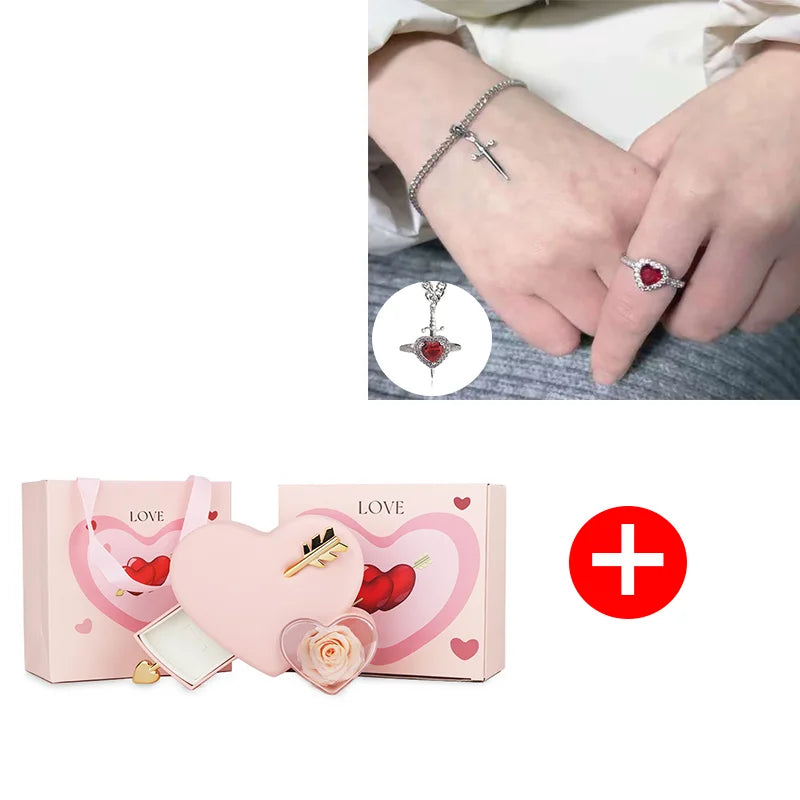 Amour Heart Jewelry Gift Case