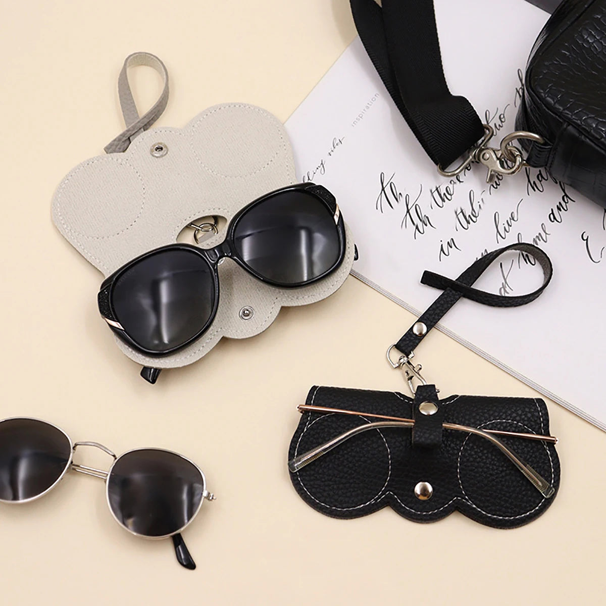 Hanging PU Leather Sunglasses Pouch