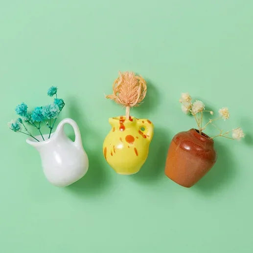 Mini Magnetic Vase Decor